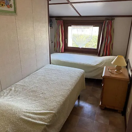 Villa Belle D'angle Climatisee Dans Domaine De Portes Du Soleil, 3 Chambres, 6 Couchages, Fibre Wifi, A Lrpdsh5 Portiragnes